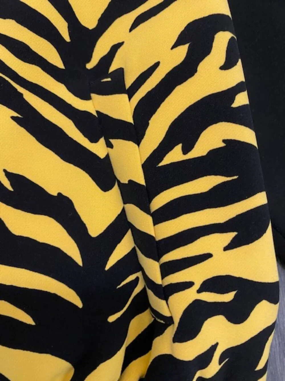 Moschino Zebra Print Cropped Bomber Jacket Size 6 NWT